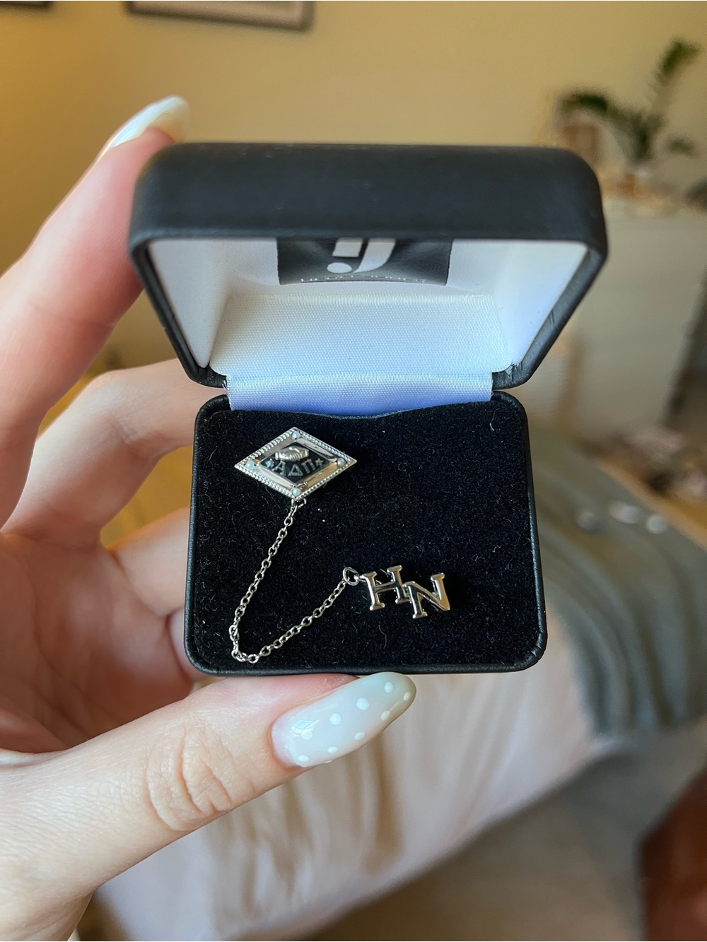 Alpha Delta Pi ADPi Sorority Badge Pin Herff Jones Silver With Guard Chain & Box